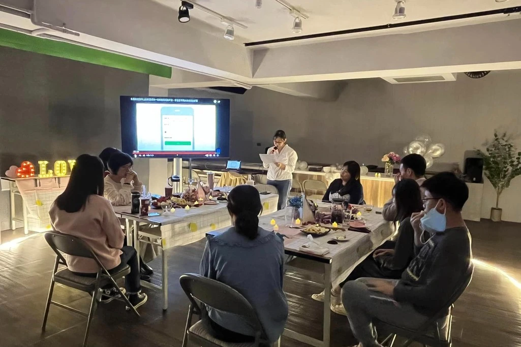 古亭站5分鐘｜25坪方正空間｜教室｜廚房直播｜75吋電視＋中島廚房＋可自放影音✨