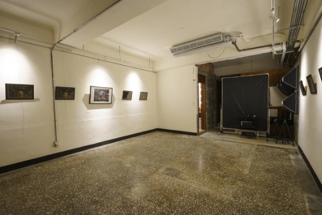 步行5分鐘到松江南京站｜攝影棚｜工業風展示空間｜公寓｜202