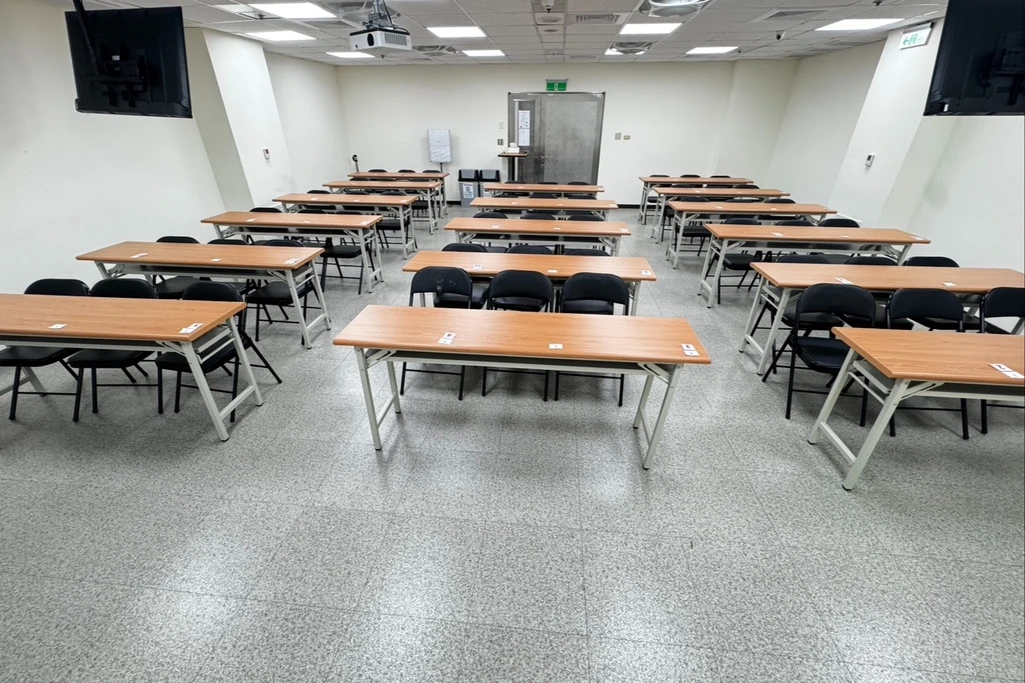 中壢50人教室場地｜老街溪站正樓上｜桃園最方便｜