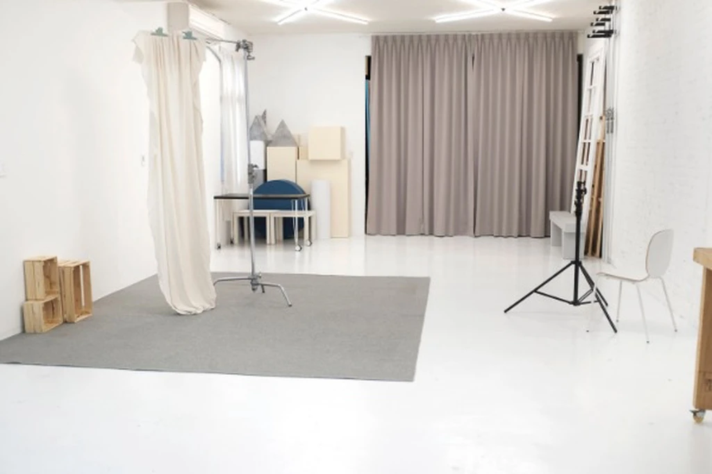 WOOOOO! STUDIO