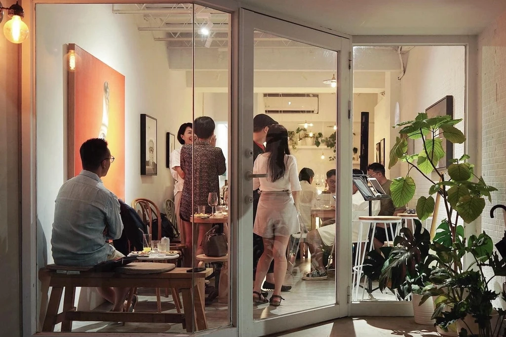 & other Art things 嘉俬房 玻璃屋