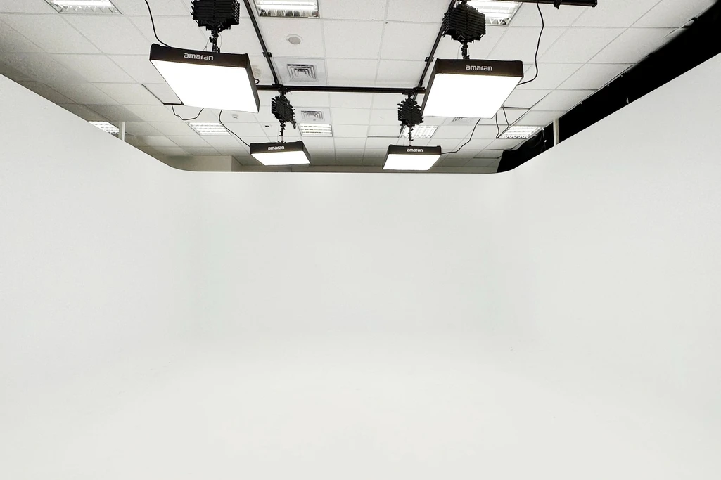 M LAB STUDIO-A棚