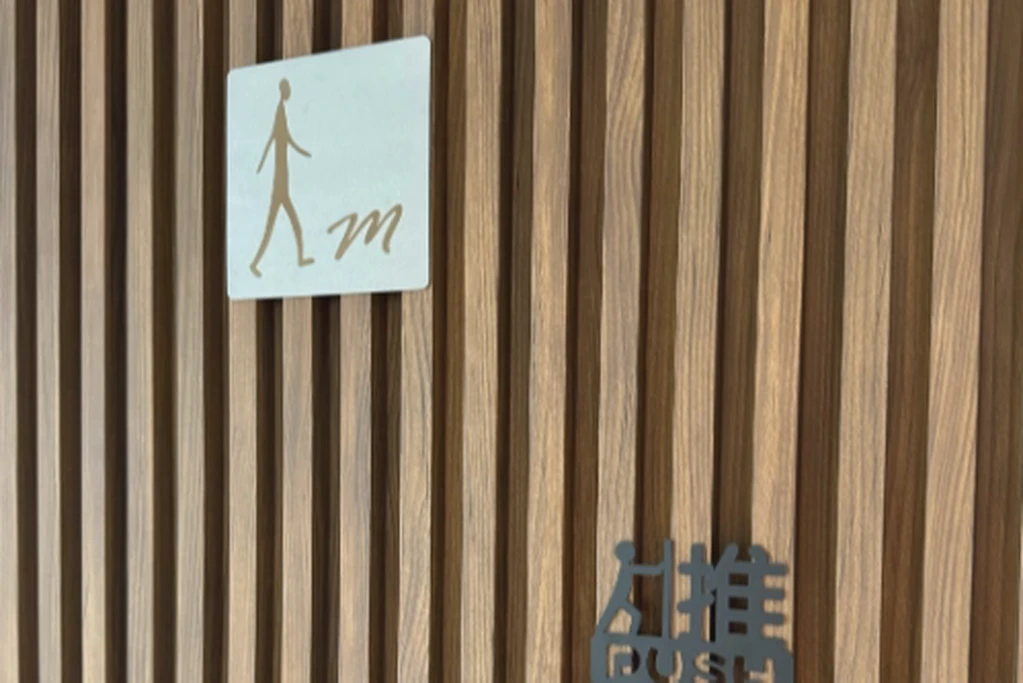🌿 捷運三民高中站｜免費自助吧｜大採光｜高速WIFI＋人體工學椅｜辦公自修耍廢｜個人包廂**請務必詳閱空間介紹💡